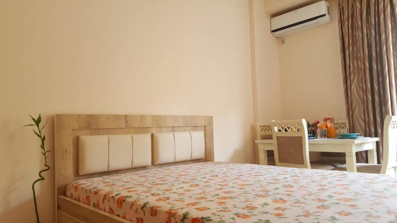 Amaris Apartment ซารานเดอ ภายนอก รูปภาพ