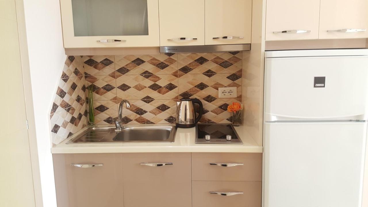 Amaris Apartment ซารานเดอ ภายนอก รูปภาพ