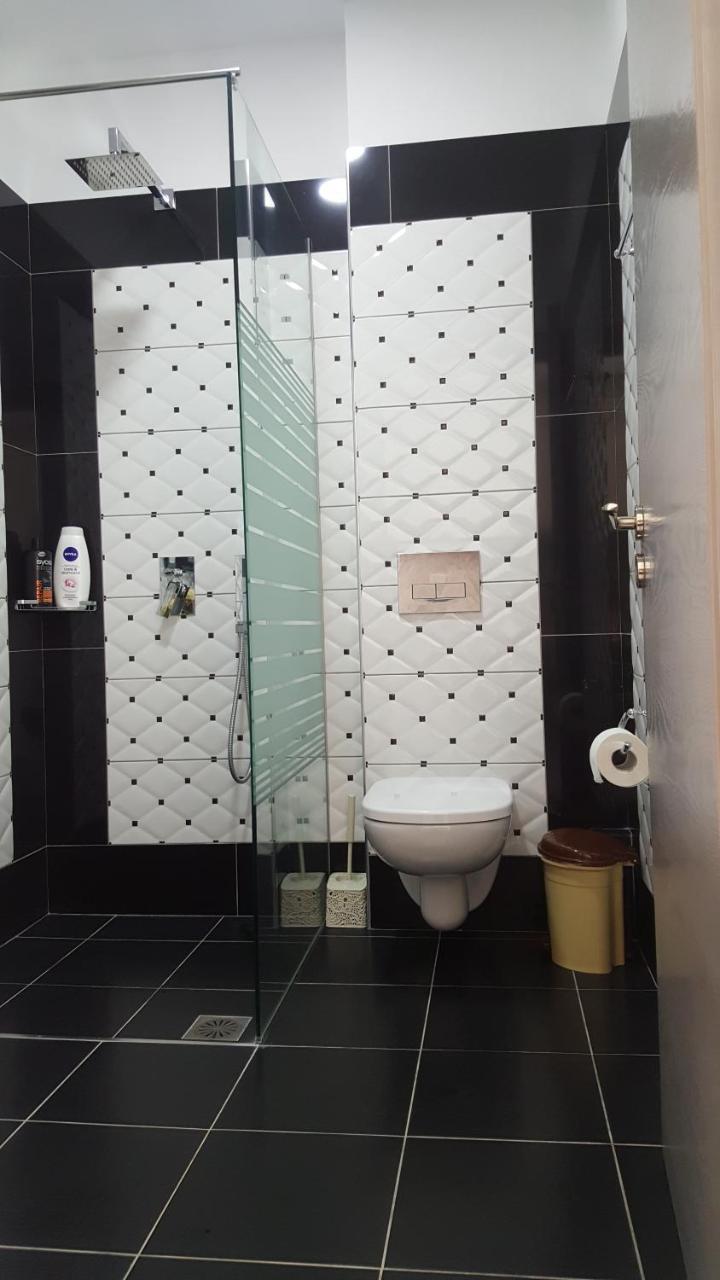 Amaris Apartment ซารานเดอ ภายนอก รูปภาพ