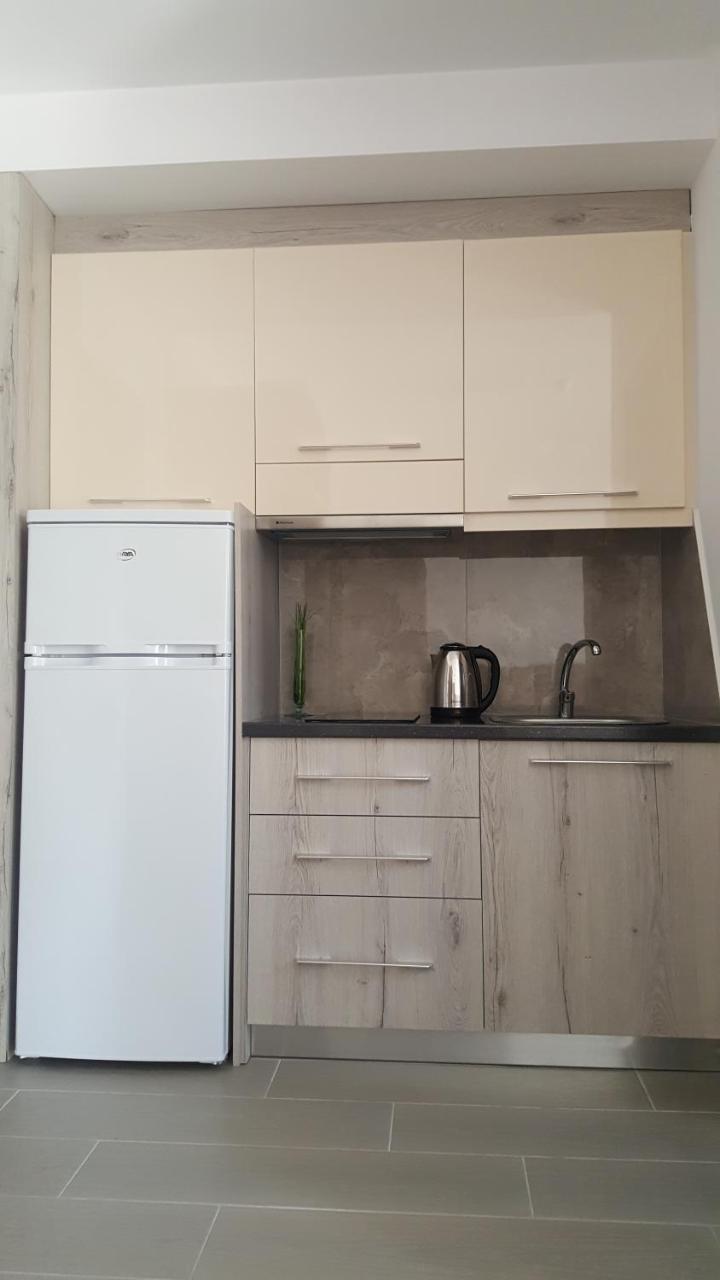 Amaris Apartment ซารานเดอ ภายนอก รูปภาพ