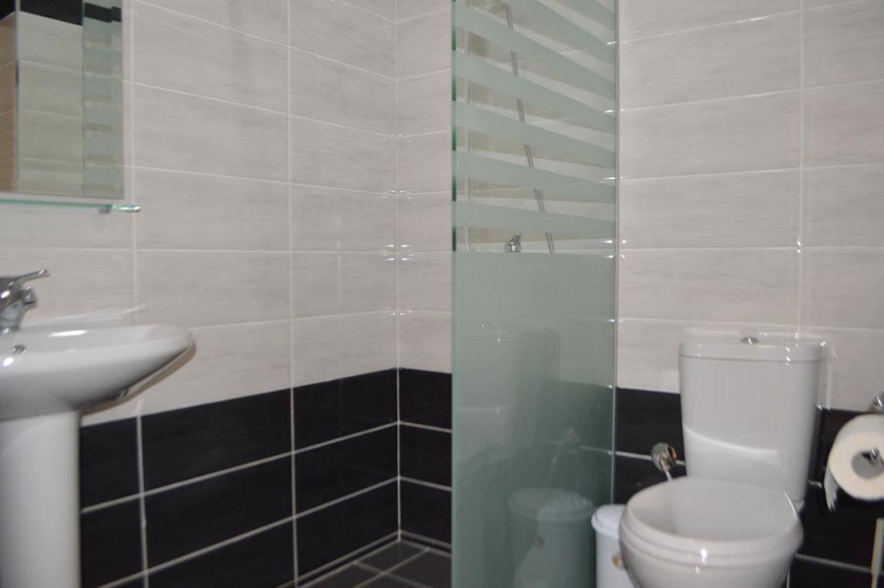 Amaris Apartment ซารานเดอ ภายนอก รูปภาพ