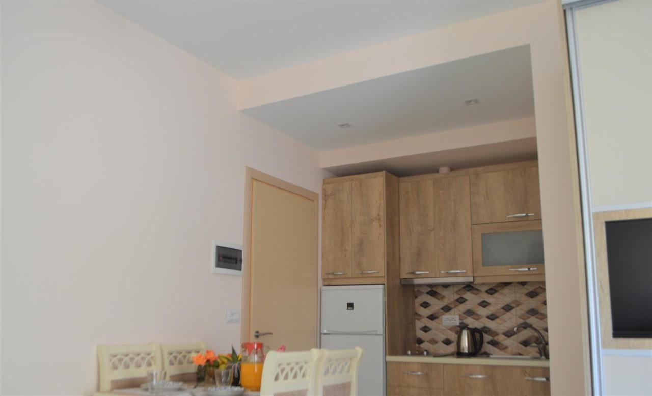 Amaris Apartment ซารานเดอ ภายนอก รูปภาพ