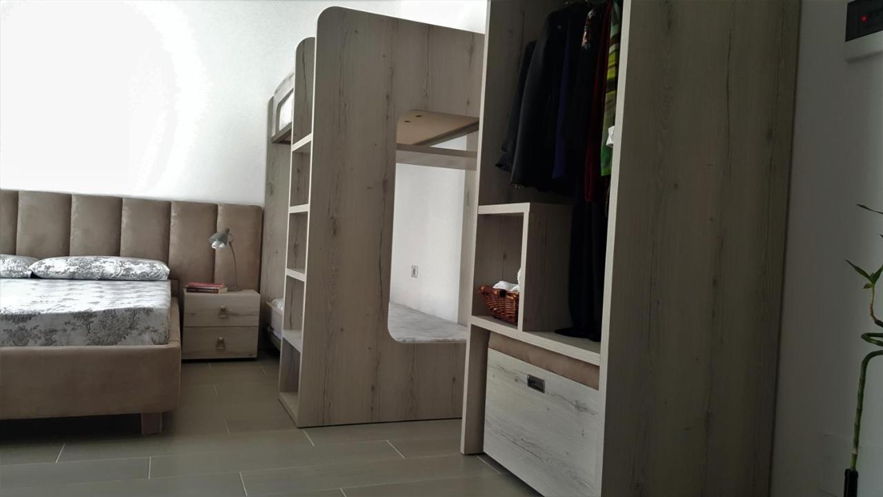 Amaris Apartment ซารานเดอ ภายนอก รูปภาพ